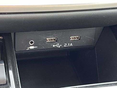 Used 2022 Subaru Outback Limited w/ Popular Package #2 AWD/4WD image 19