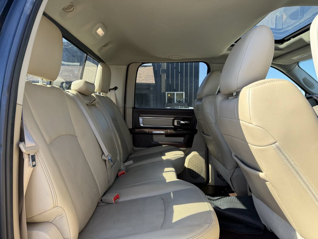Used 2014 RAM 3500 Laramie AWD/4WD image 17