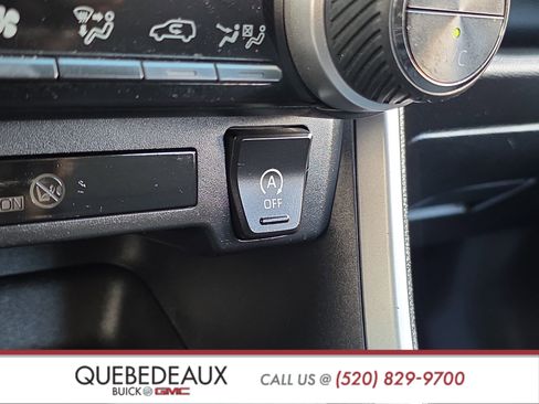 Used 2021 Toyota RAV4 XLE FWD image 20