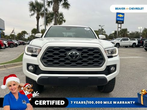 Used 2023 Toyota Tacoma TRD Off-Road image 12