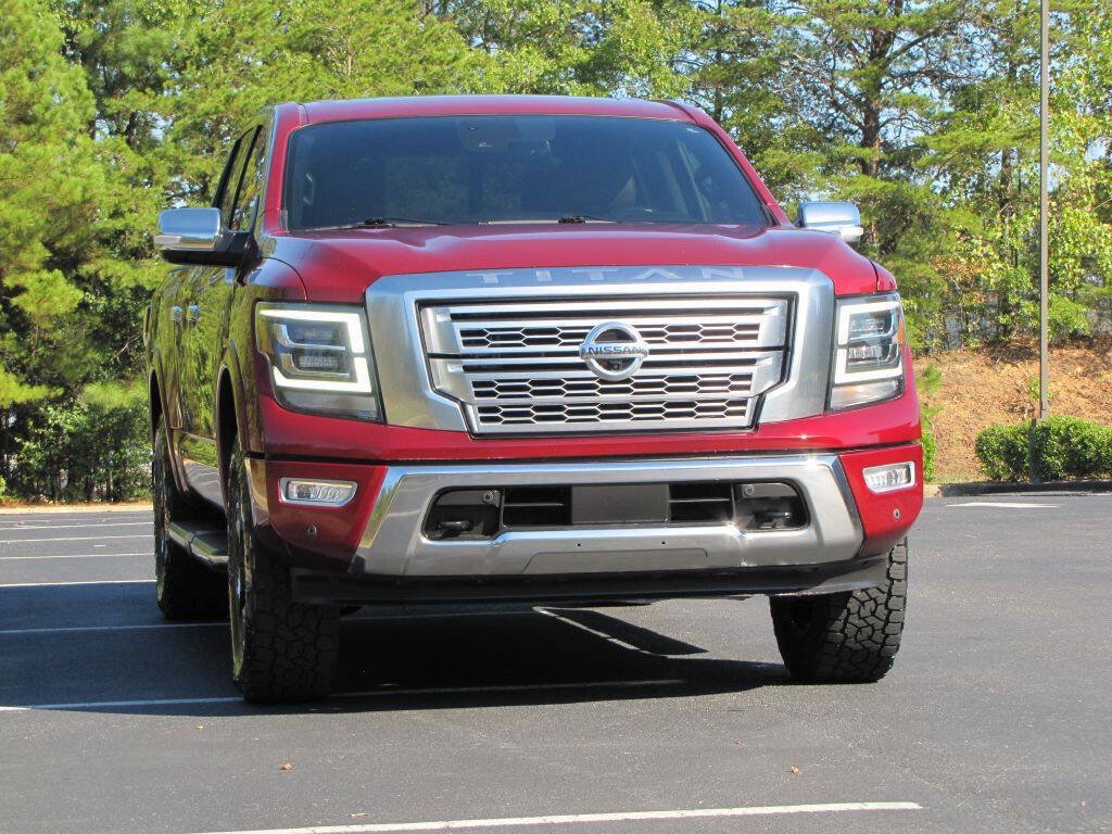Used 2022 Nissan Titan Platinum Reserve w/ Moonroof Package AWD/4WD image 9