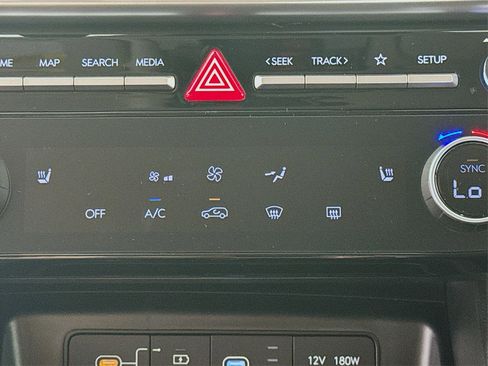 Used 2025 Hyundai Tucson SEL image 18