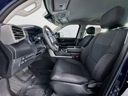Used 2023 Toyota Tundra SR5 w/ SR5 Convenience Package AWD/4WD image 12