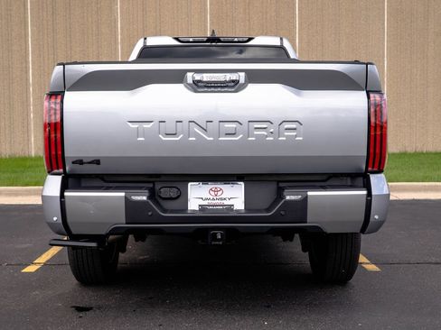 New 2026 Toyota Tundra Limited AWD/4WD image 8