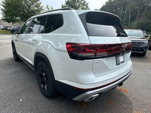 New 2026 Volkswagen Atlas Peak Edition AWD/4WD image 5
