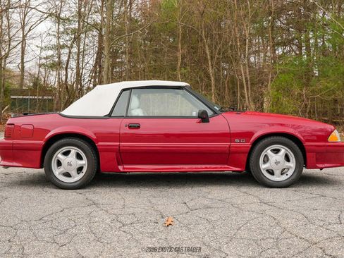 Used 1989 Ford Mustang GT image 19