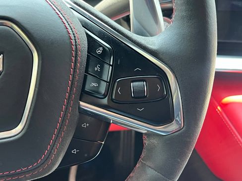 Used 2023 Chevrolet Corvette Stingray Premium Conv w/ Z51 Performance Package RWD image 22