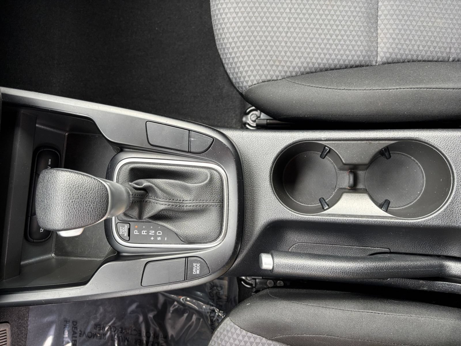 Used 2025 Kia Soul LX w/ LX Technology Package FWD image 37