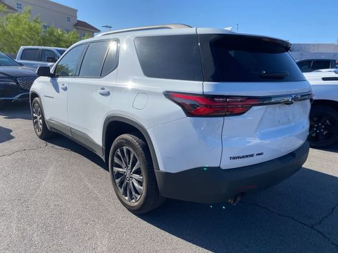 Used 2023 Chevrolet Traverse RS image 8