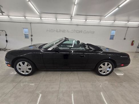 Used 2002 Ford Thunderbird RWD image 16