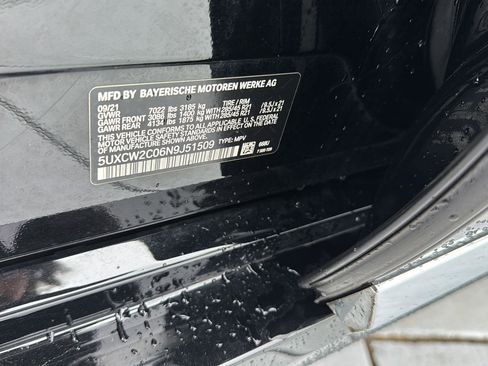 Used 2022 BMW X7 xDrive40i w/ Parking Assistance Package image 37