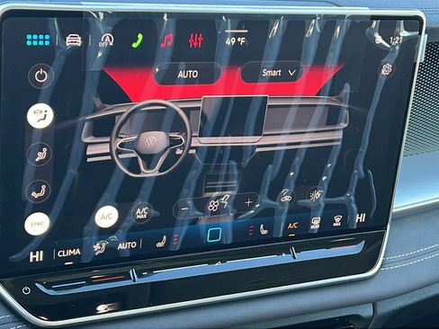 New 2026 Volkswagen Tiguan SE AWD/4WD image 14