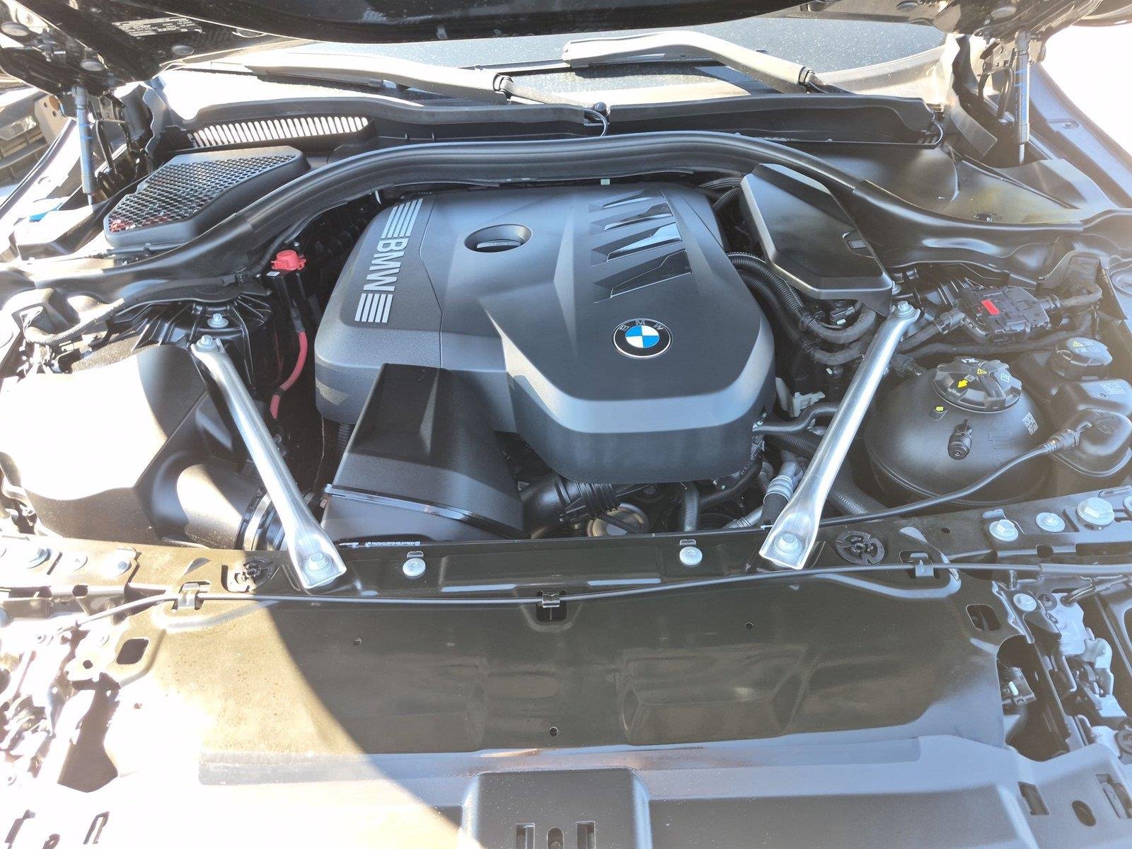 Used 2026 BMW 530i RWD image 36
