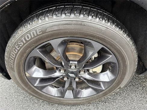 Used 2025 Dodge Durango GT w/ Blacktop Package image 11