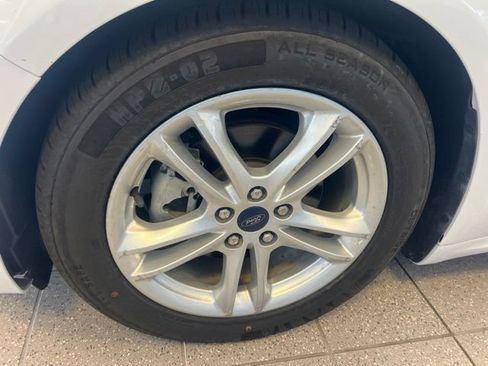 Used 2018 Ford Fusion SE w/ Equipment Group 602A FWD image 26
