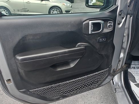 Used 2019 Jeep Wrangler Unlimited Sport S image 20