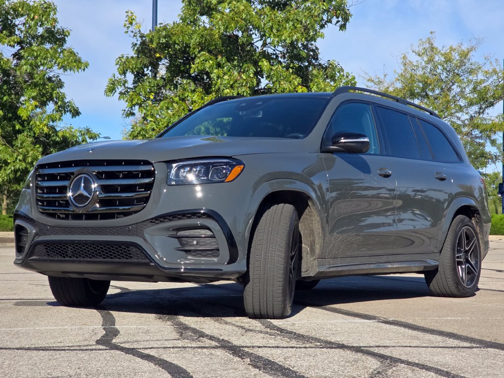 Certified 2026 Mercedes-Benz GLS 450 4MATIC image 13
