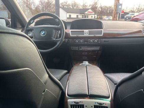 Used 2008 BMW 750Li image 11