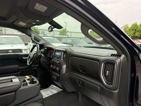 Used 2019 Chevrolet Silverado 1500 LT w/ Texas Edition RWD image 9