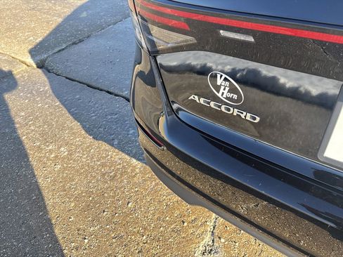 Used 2023 Honda Accord EX image 30