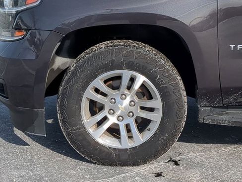 Used 2018 Chevrolet Tahoe LS w/ Enhanced Driver Alert Package image 7