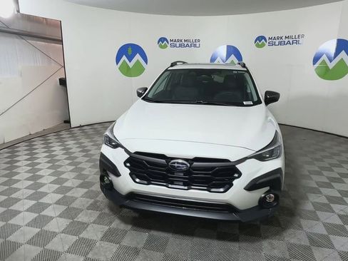 New 2025 Subaru Crosstrek 2.5i Limited w/ Crosstrek Mirror Package image 4