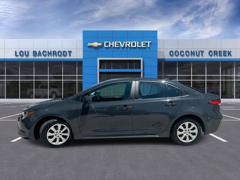 Used 2024 Toyota Corolla LE FWD image 5