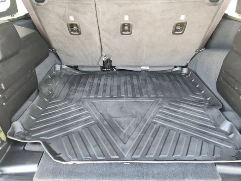 Used 2024 Jeep Wrangler Unlimited Sport AWD/4WD image 37