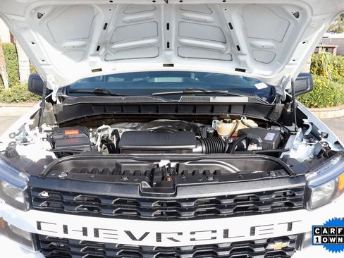 Used 2020 Chevrolet Silverado 1500 Custom w/ Trailering Package image 12