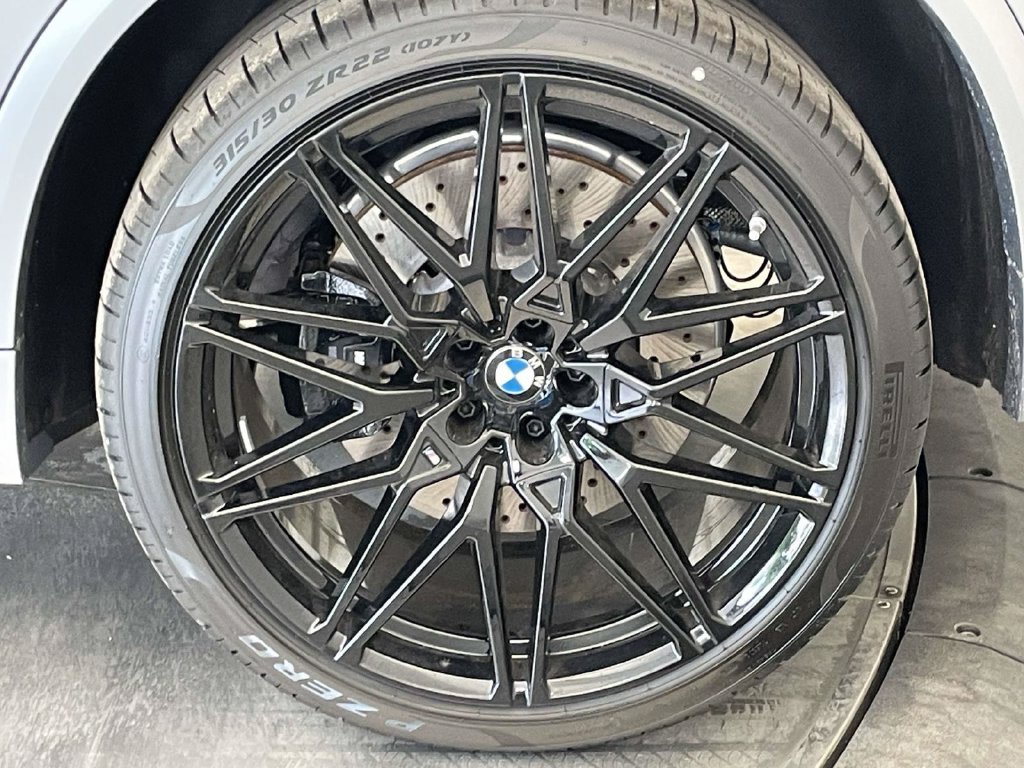 New 2026 BMW X5 M Competition w/ Executive Package AWD/4WD image 11