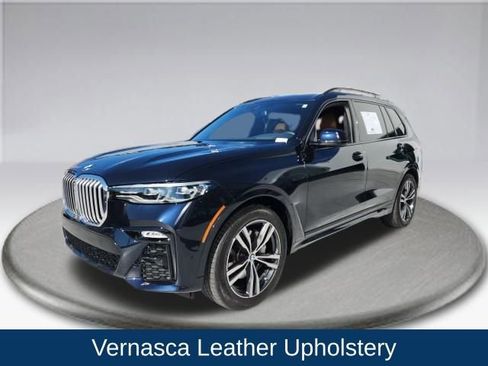 Used 2022 BMW X7 xDrive40i w/ M Sport Package image 17