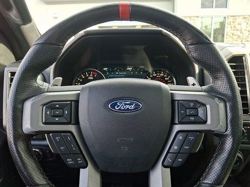 Used 2018 Ford F150 Raptor w/ Equipment Group 802A Luxury AWD/4WD image 27