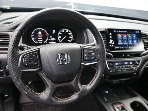 Certified 2025 Honda Ridgeline TrailSport image 19