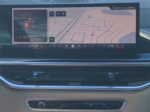 New 2026 BMW X7 M60i image 18