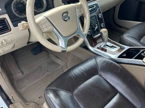 Used 2012 Volvo XC70 T6 AWD/4WD image 4