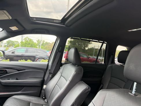 Used 2023 Honda Passport Elite image 9