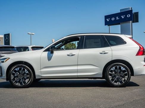 New 2026 Volvo XC60 B5 Plus w/ Protection Package Premier AWD/4WD image 4
