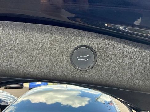 Used 2021 Tesla Model 3 Standard Range Plus RWD image 17