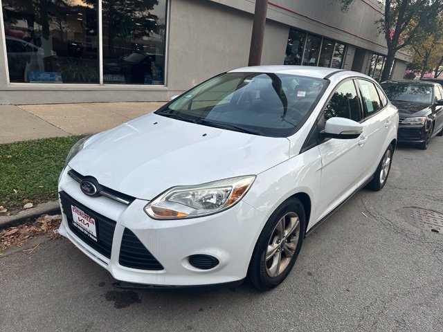 Used 2013 Ford Focus SE FWD image 1