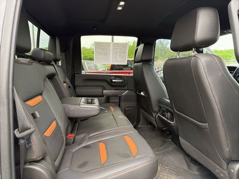 Used 2020 GMC Sierra 2500 AT4 w/ AT4 Premium Package AWD/4WD image 12