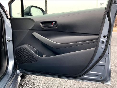 Used 2024 Toyota Corolla LE image 23