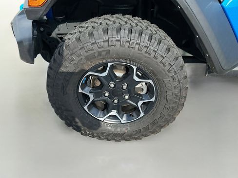 Used 2022 Jeep Wrangler Unlimited Rubicon 4xe image 37