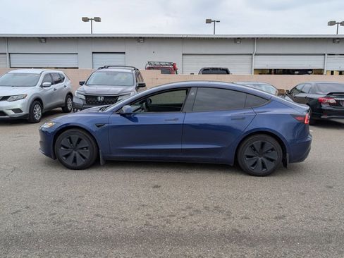 Used 2025 Tesla Model 3 Long Range image 8