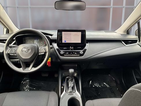 Used 2024 Toyota Corolla LE FWD image 24