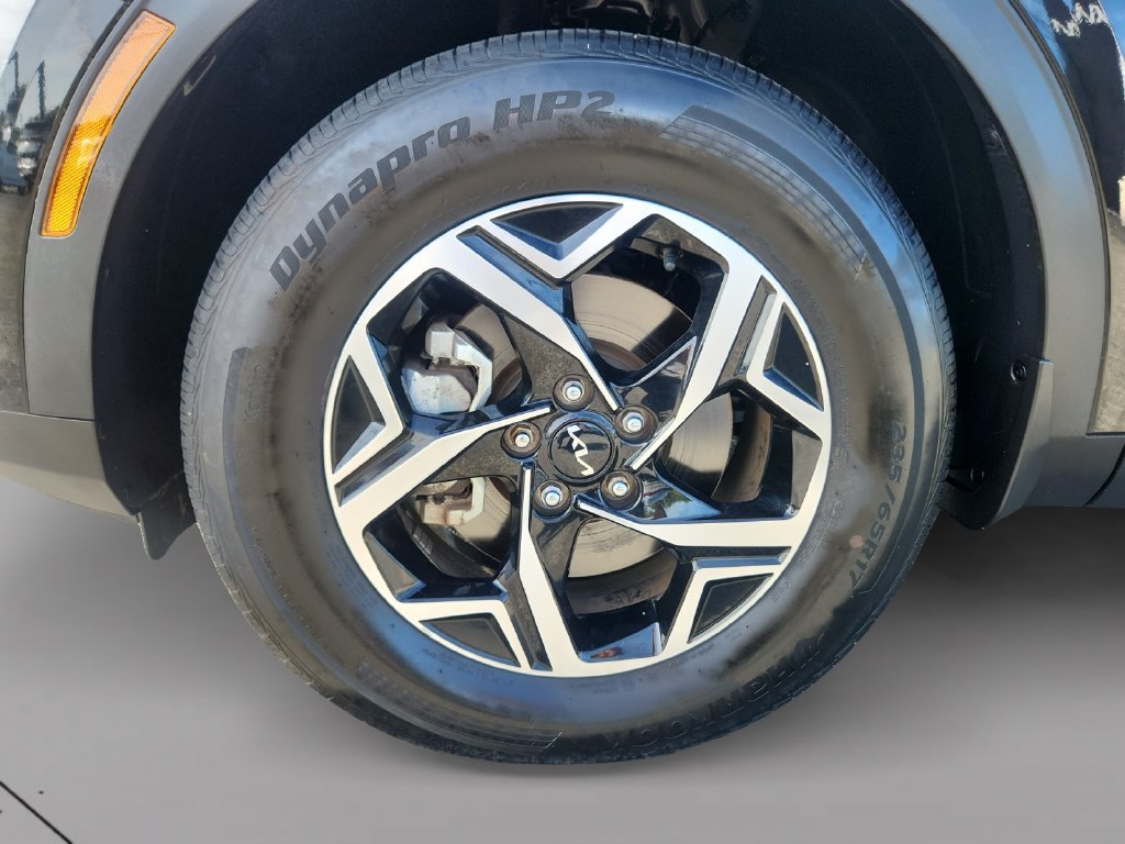 Certified 2023 Kia Sportage LX AWD/4WD image 9