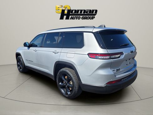 Used 2023 Jeep Grand Cherokee L Laredo AWD/4WD image 3