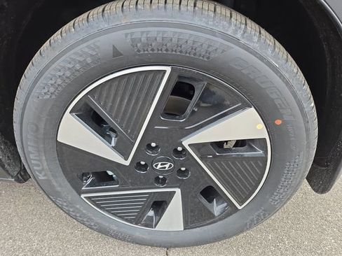 New 2026 Hyundai Ioniq 5 SEL image 29