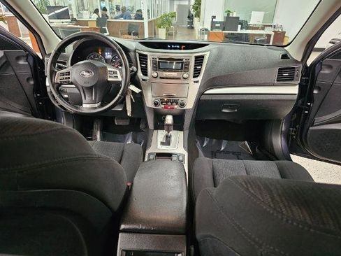 Used 2013 Subaru Outback 2.5i Premium image 9