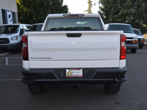 Used 2019 Chevrolet Silverado 1500 W/T w/ Trailering Package image 6