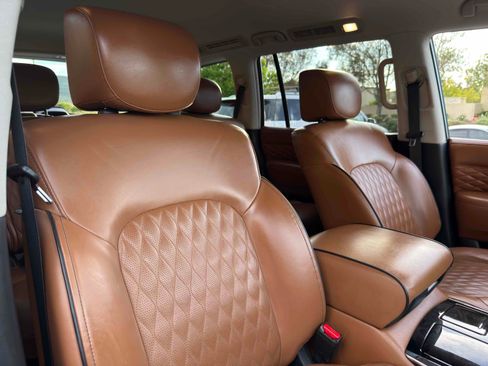Used 2019 INFINITI QX80 Luxe w/ 22" Wheel Package AWD/4WD image 81
